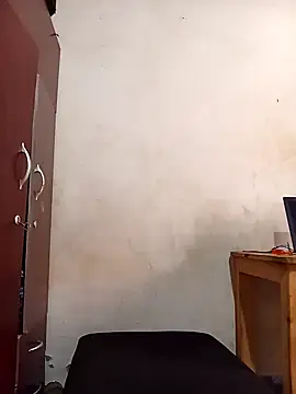 Uncletee112 online show from 09-12-25, 11:43