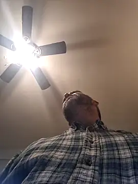 Snapshot of silkstroker6981 chatting on 01-18-26, 11:19 silkstroker6981 online show from 01-18-26, 11:19