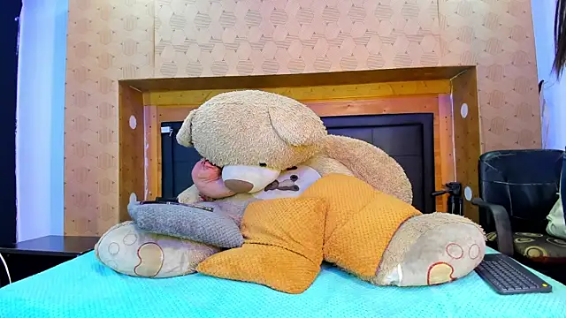 SofiAndNicol online show from 12-03-25, 10:24