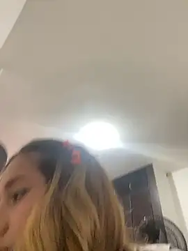 Agnescruzz online show from 01-16-26, 08:24