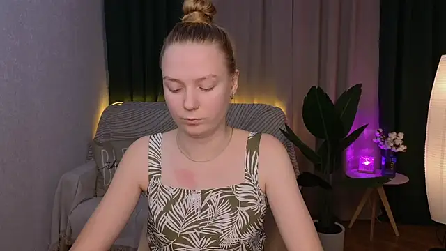 CarolynCohen   online show from 12-02-24, 04:53