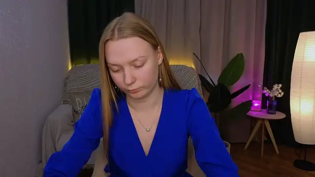 CarolynCohen   online show from 01-23-25, 04:52