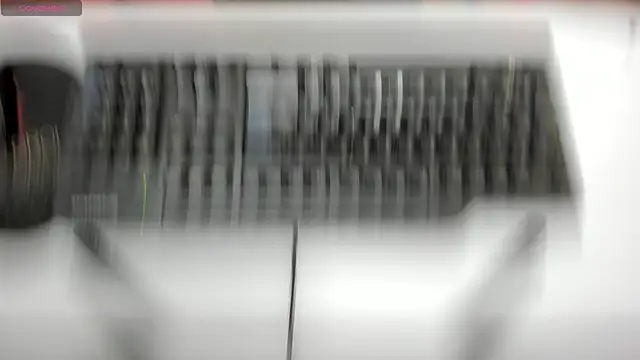 Snapshot of GiaFox_ chatting on 09-10-25, 01:11 GiaFox online show from 09-10-25, 01:11