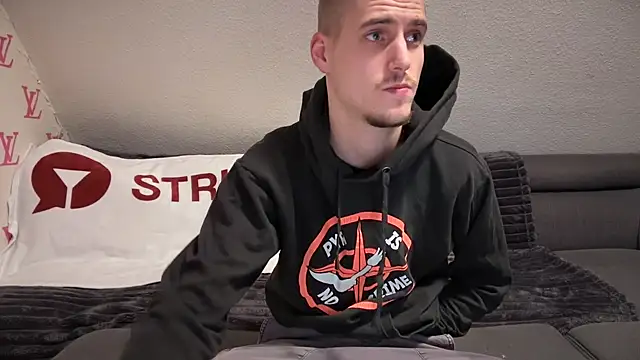 Cookieboy88 online show from 01-07-25, 07:38