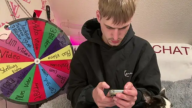 Cookieboy88 online show from 03-19-26, 07:18