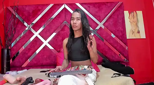 Snapshot of Scarlett_Hot5 chatting on 02-25-25, 04:57 Scarlett Hot5 online show from 02-25-25, 04:57