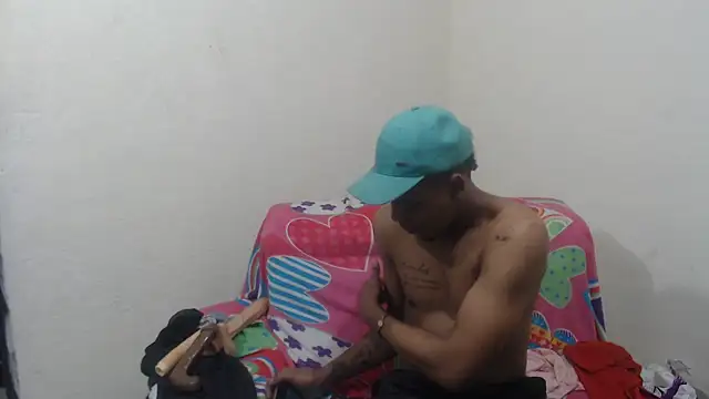 Snapshot of spicycouplex chatting on 01-29-25, 06:22 spicycouplex online show from 01-29-25, 06:22