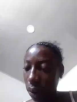 Snapshot of spicycouplex chatting on 09-23-25, 03:59 spicycouplex online show from 09-23-25, 03:59