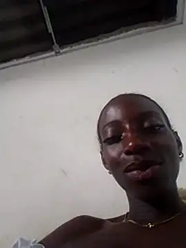 Snapshot of spicycouplex chatting on 12-21-25, 09:44 spicycouplex online show from 12-21-25, 09:44