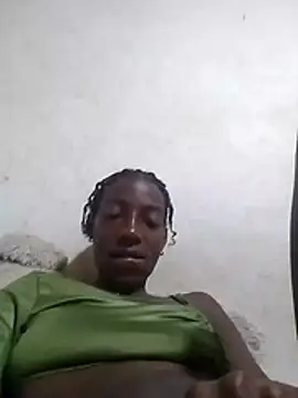 Snapshot of spicycouplex chatting on 02-25-26, 03:27 spicycouplex online show from 02-25-26, 03:27