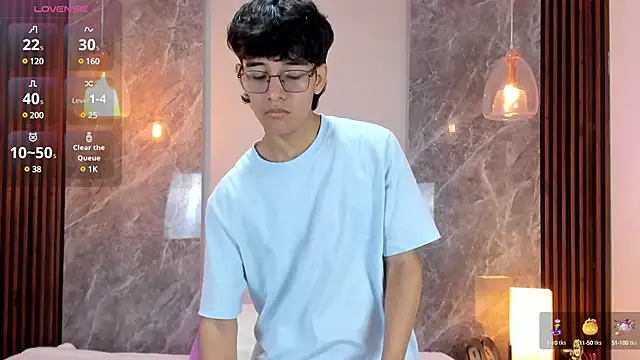 Snapshot of billie_jr chatting on 03-16-25, 12:00 billie jr online show from 03-16-25, 12:00