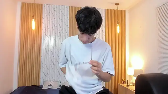 Snapshot of billie_jr chatting on 11-28-25, 03:20 billie jr online show from 11-28-25, 03:20