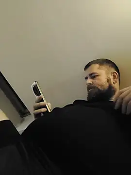 machobear87 online show from 02-16-26, 09:22