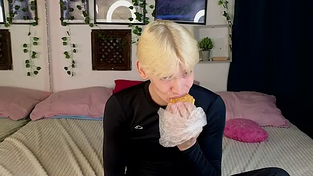 Nick Win online show from 01-28-25, 02:10