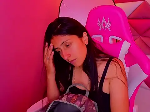 Cameron cutte online show from 10-11-25, 03:06