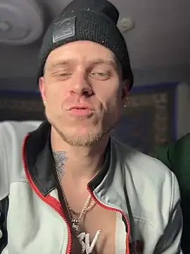 traejddd online show from 09-18-25, 03:41