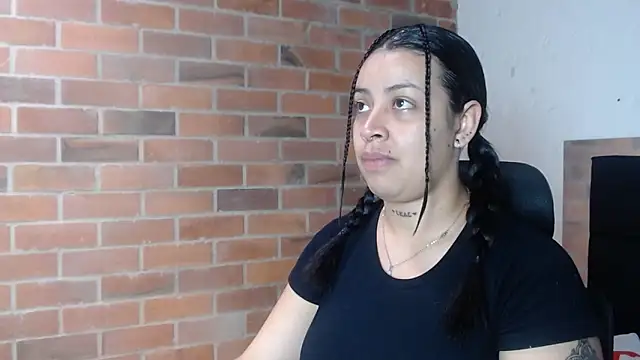 salome  hills1 online show from 02-25-26, 05:44