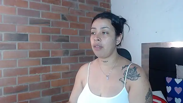 salome  hills1 online show from 02-26-26, 03:33