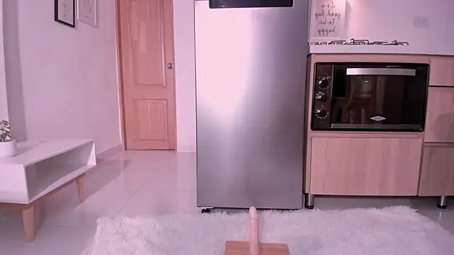 DannaHyde online show from 03-10-25, 11:49