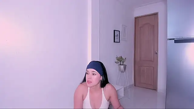 DannaHyde online show from 09-16-25, 03:57