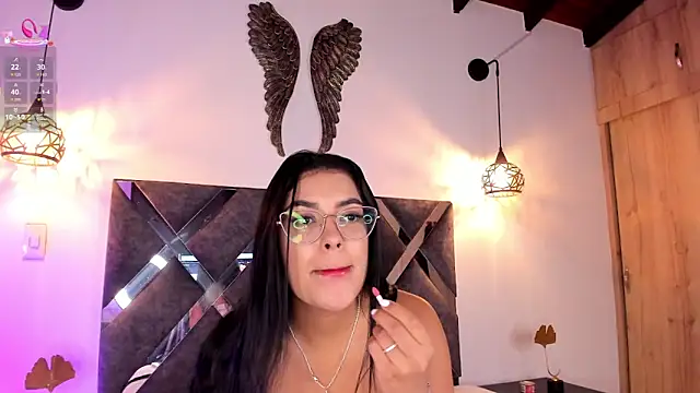 Snapshot of Bianca_zaens2 chatting on 09-28-25, 12:21 Bianca zaens2 online show from 09-28-25, 12:21