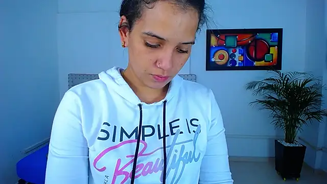 Snapshot of Chiqui_milk_ chatting on 01-23-25, 07:18 Chiqui milk online show from 01-23-25, 07:18