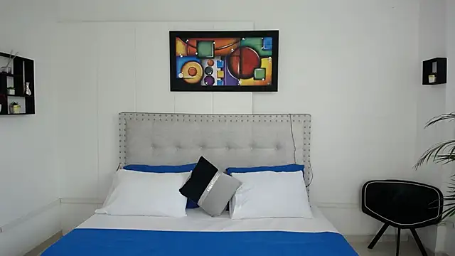 Snapshot of Chiqui_milk_ chatting on 02-07-25, 07:38 Chiqui milk online show from 02-07-25, 07:38