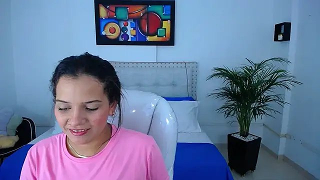 Snapshot of Chiqui_milk_ chatting on 02-21-25, 08:38 Chiqui milk online show from 02-21-25, 08:38