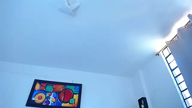 Snapshot of Chiqui_milk_ chatting on 02-24-25, 07:30 Chiqui milk online show from 02-24-25, 07:30