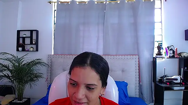 Snapshot of Chiqui_milk_ chatting on 03-20-25, 07:14 Chiqui milk online show from 03-20-25, 07:14