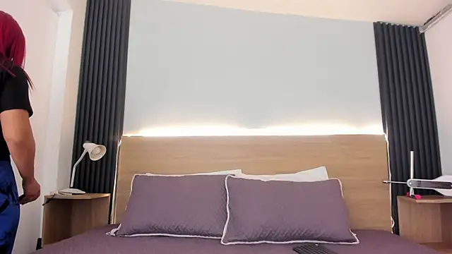 Snapshot of Chiqui_milk_ chatting on 09-17-25, 07:15 Chiqui milk online show from 09-17-25, 07:15