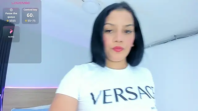 Snapshot of Chiqui_milk_ chatting on 09-24-25, 06:44 Chiqui milk online show from 09-24-25, 06:44