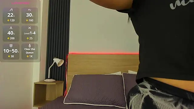 Snapshot of Chiqui_milk_ chatting on 09-25-25, 07:39 Chiqui milk online show from 09-25-25, 07:39