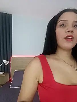 Snapshot of Chiqui_milk_ chatting on 09-27-25, 06:57 Chiqui milk online show from 09-27-25, 06:57