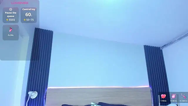 Snapshot of Chiqui_milk_ chatting on 10-27-25, 06:56 Chiqui milk online show from 10-27-25, 06:56