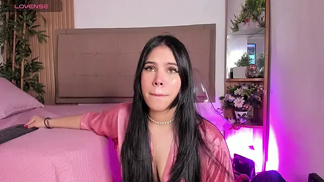 Snapshot of Natasha__Sccott chatting on 03-14-25, 07:44 Natasha Sccott online show from 03-14-25, 07:44