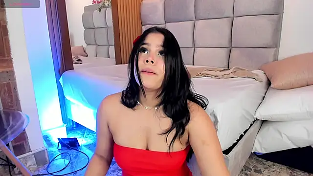 Snapshot of Natasha__Sccott chatting on 09-09-25, 06:07 Natasha Sccott online show from 09-09-25, 06:07