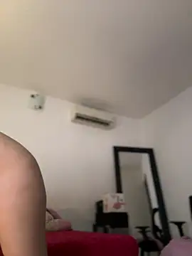 Snapshot of Hips_hannah chatting on 03-08-25, 07:09 Hips hannah online show from 03-08-25, 07:09