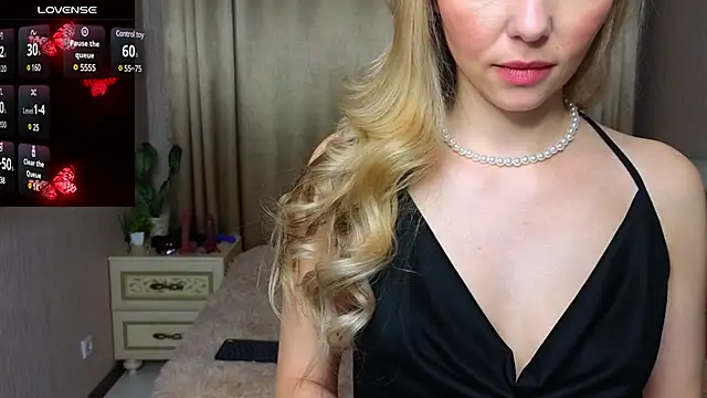 Molliblum online show from 01-28-25, 02:10