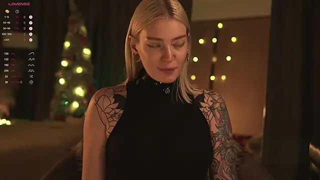 LinaKinky online show from 01-08-25, 08:29