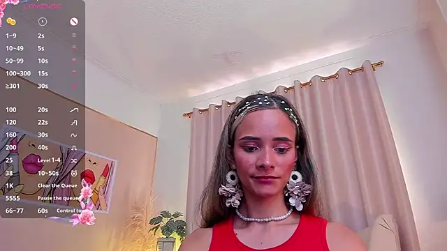 SkiinnyAna online show from 01-24-25, 07:39