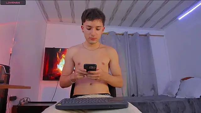 bower and colucci online show from 10-06-25, 03:04