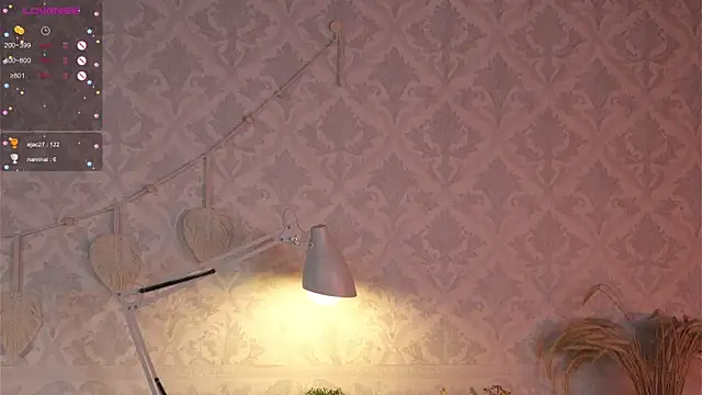 Snapshot of happywhores chatting on 02-13-25, 12:35 happywhores online show from 02-13-25, 12:35