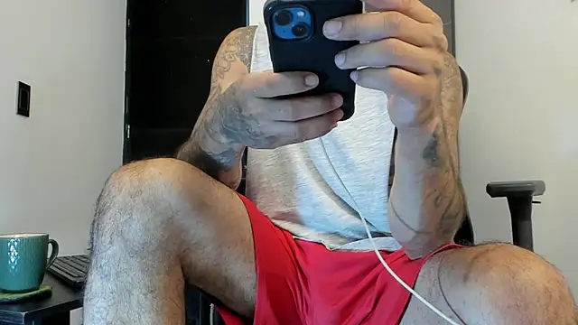 Snapshot of sergiio_mesa27 chatting on 12-13-24, 12:50 sergiio mesa27 online show from 12-13-24, 12:50