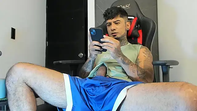 Snapshot of sergiio_mesa27 chatting on 12-16-24, 01:54 sergiio mesa27 online show from 12-16-24, 01:54