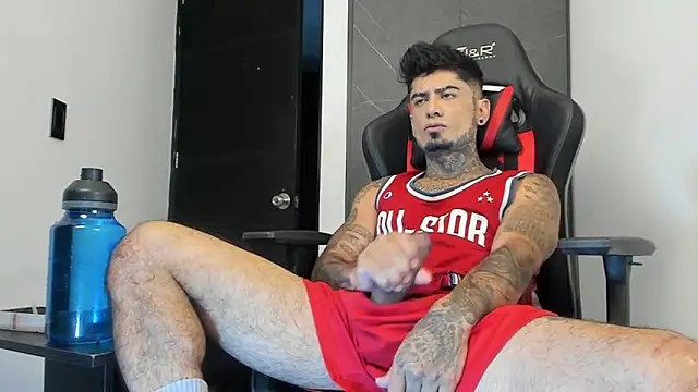 Snapshot of sergiio_mesa27 chatting on 12-22-24, 12:28 sergiio mesa27 online show from 12-22-24, 12:28