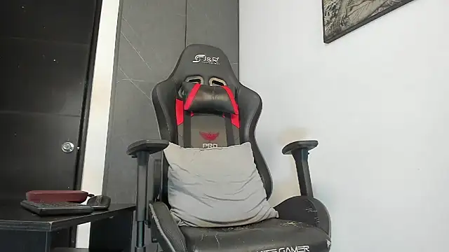 Snapshot of sergiio_mesa27 chatting on 09-17-25, 03:08 sergiio mesa27 online show from 09-17-25, 03:08