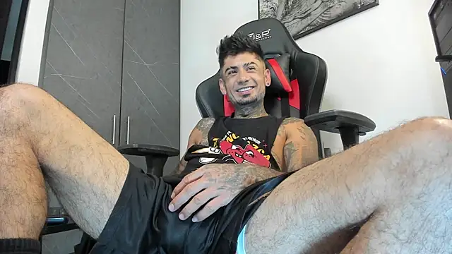 Snapshot of sergiio_mesa27 chatting on 09-25-25, 03:49 sergiio mesa27 online show from 09-25-25, 03:49