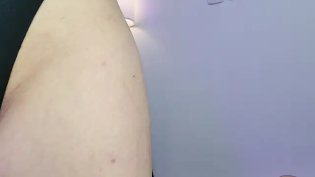 Snapshot of Hot_Couple666 chatting on 10-04-25, 04:16 Hot Couple666 online show from 10-04-25, 04:16