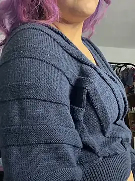 Snapshot of PurpleHaze17 chatting on 12-13-24, 04:05 PurpleHaze17 online show from 12-13-24, 04:05